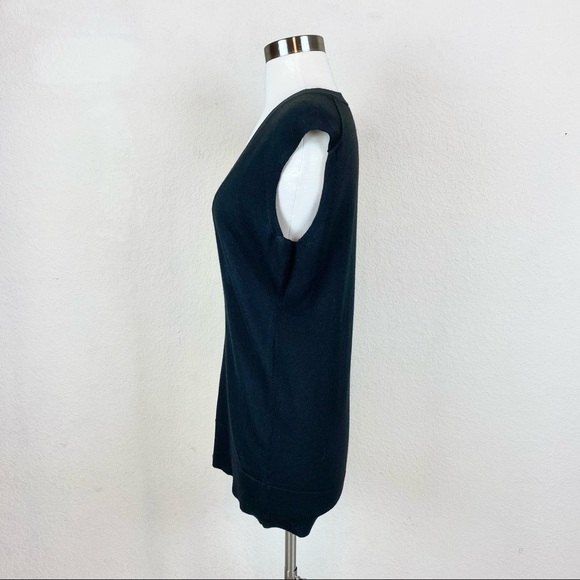 Ann Taylor LOFT Low Cut Cashmere/Wool Sweater - Picture 2 of 6